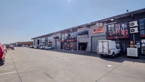 Pomona Junction Business Park, 164 Deodar St